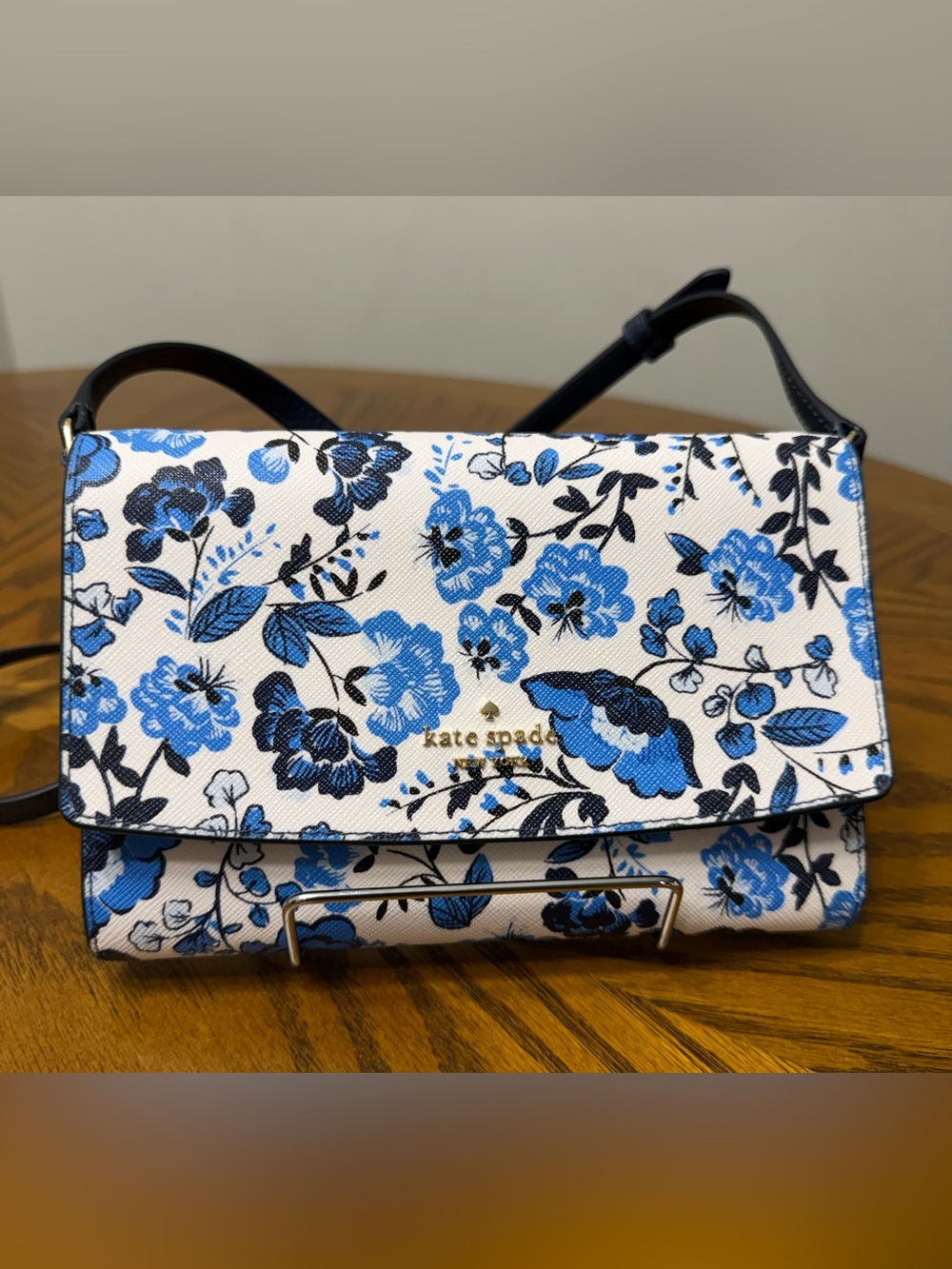 kate spade White and Blue Floral Wallet on a String Crossbody Bag
